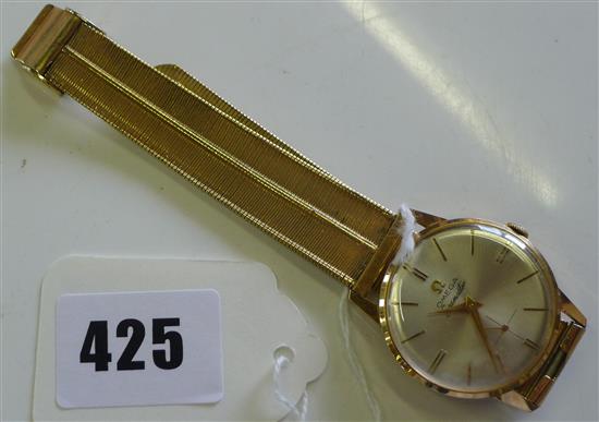 Replica gold-plated gents wristwatch on similar bracelet